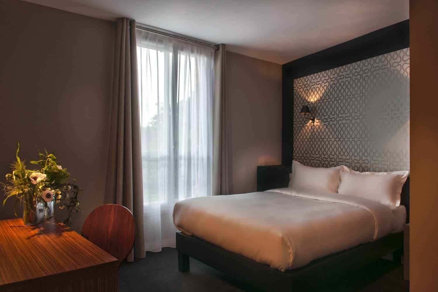 Hotel Les Terres Blanches Chatou Esterno foto